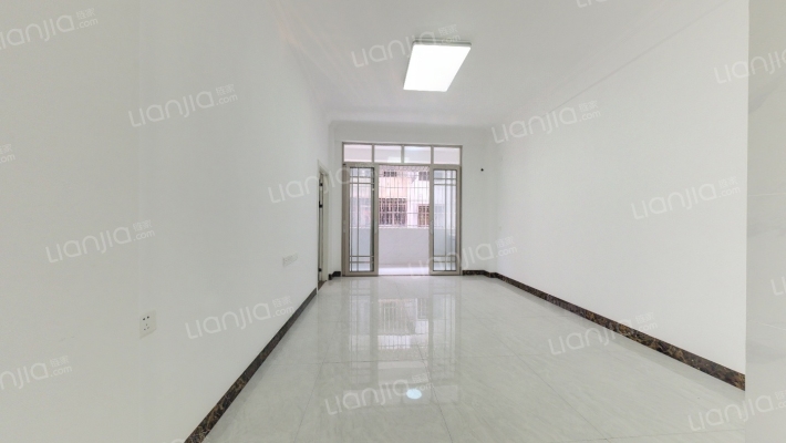 锦苑三巷36号二手房实景图