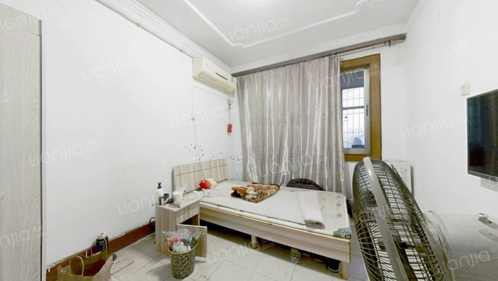 凤凰山路56号二手房实景图