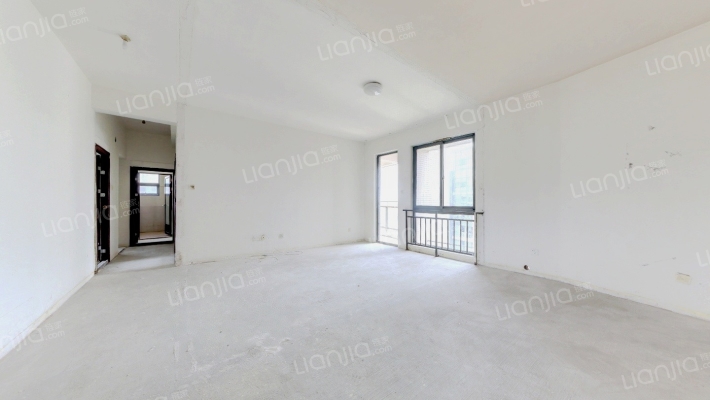 宏信南樾二手房实景图