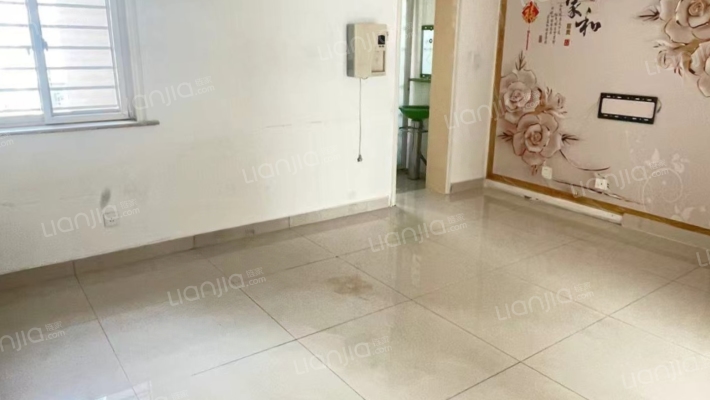 杨春家园二手房实景图