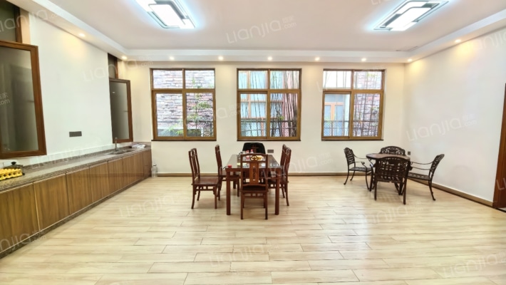 神州半岛林屿墅A区二手房实景图