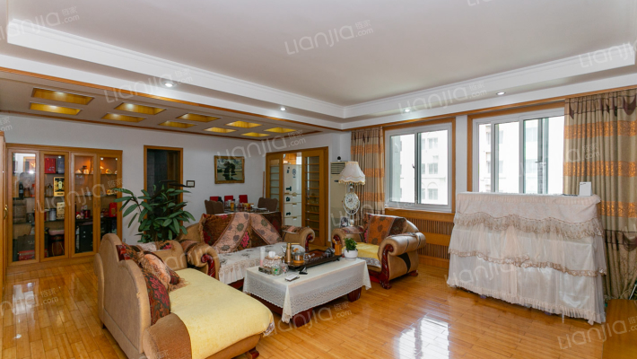 名人俪园二手房实景图