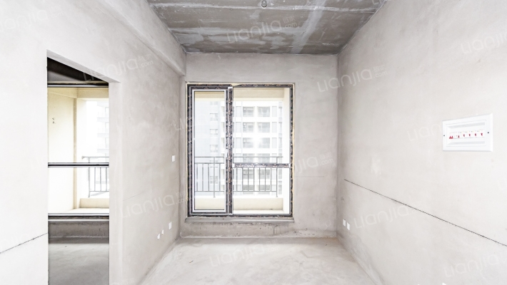 富晟国际二手房实景图