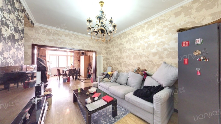 杨庄15号院二手房实景图