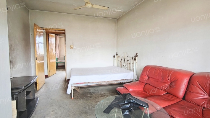 三五四三社区居民委员会 1室2厅 南 北-卧室D