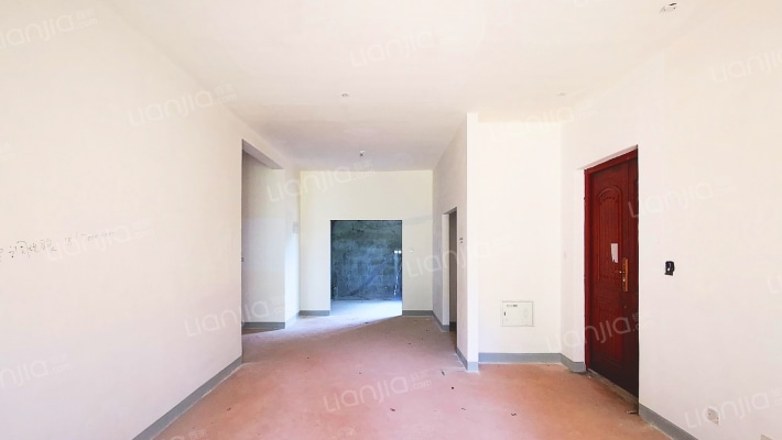 卢塞恩小镇二地块二手房实景图