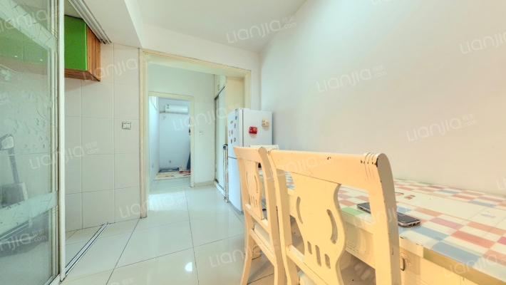 顺驰凤凰花园二手房实景图