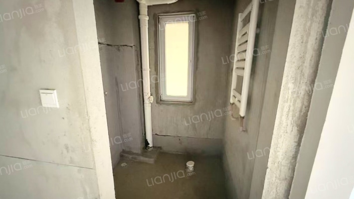 一期洋房 三室两厅两卫 好楼层 南北通透-卫生间A