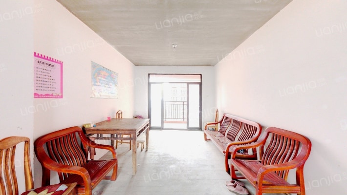 盛荣春天二手房实景图