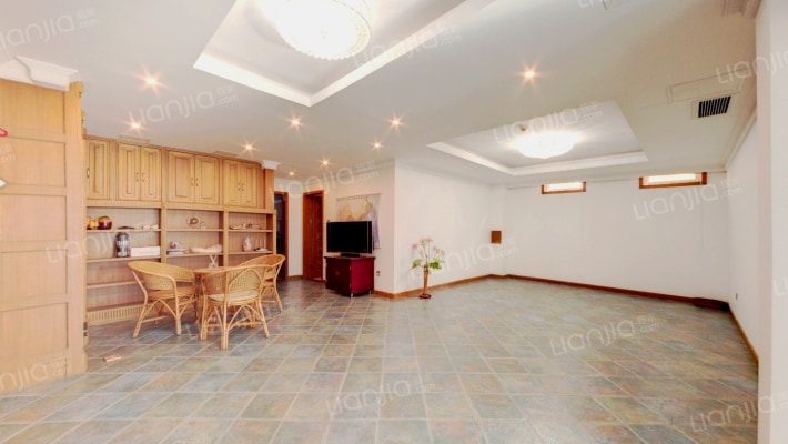 雪梨澳乡D区二手房实景图