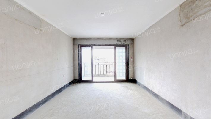 彰泰·春天二手房实景图