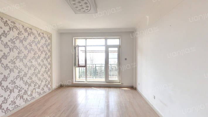 凤凰山花园二手房实景图