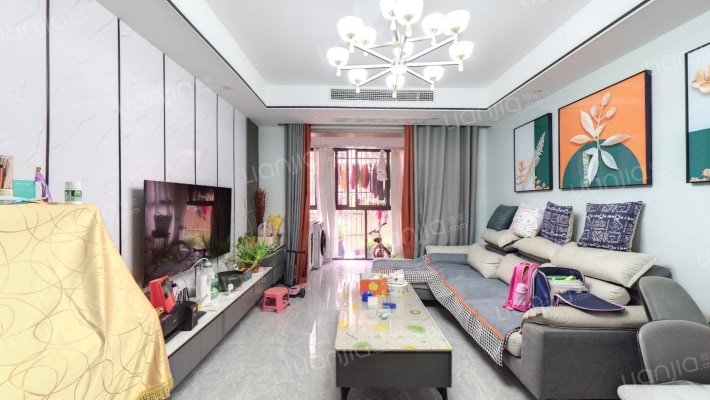 张泾新村三区二手房实景图