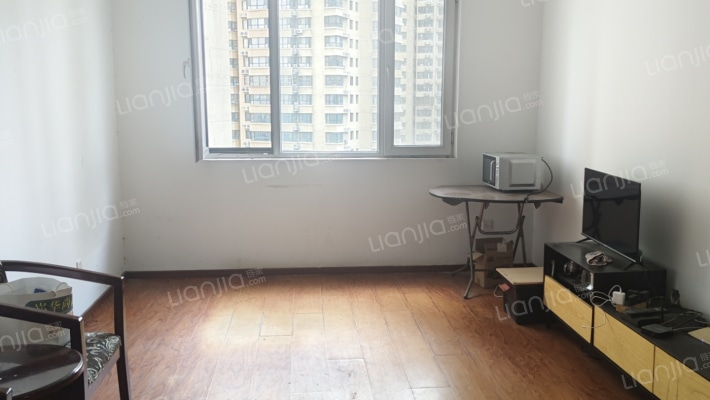 水岸花城，好房源，环境好，交通便利。-客厅