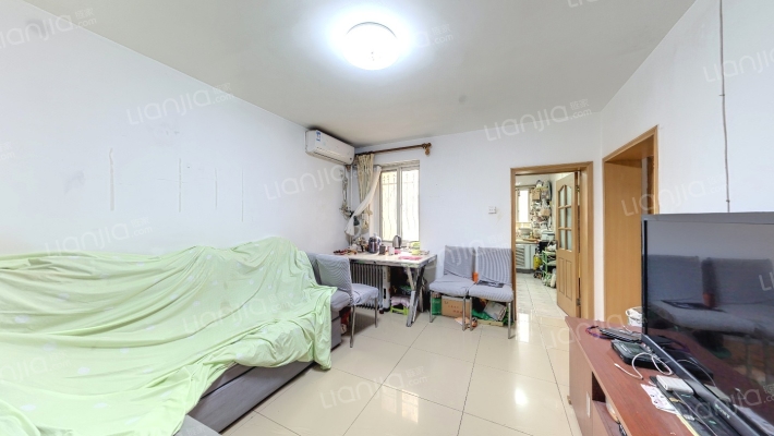 市政物业小区二手房实景图