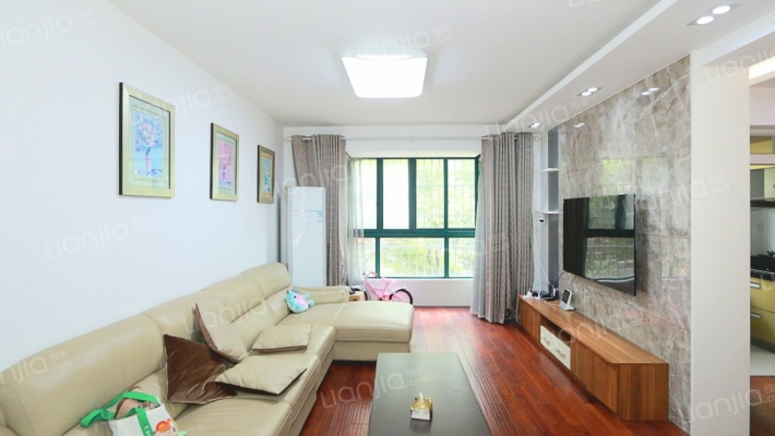 银杏花园二手房实景图