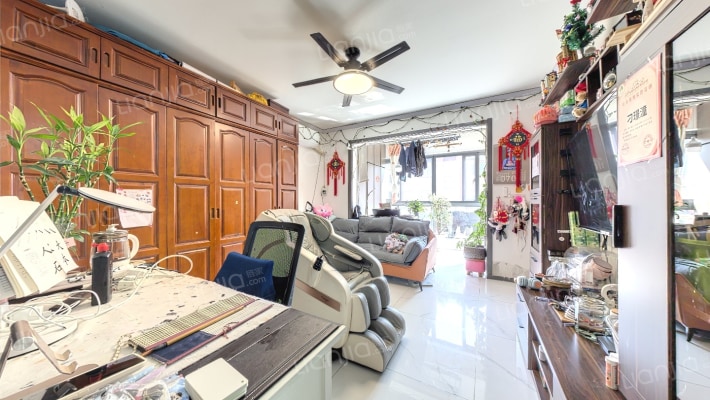 美兰湖岭域二手房实景图