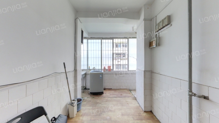 斗中新村二手房实景图