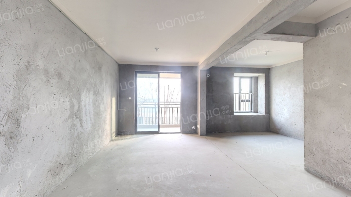 润泽华庭二手房实景图