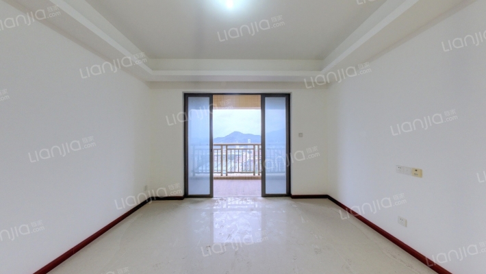 中邦浪琴湾一期二手房实景图