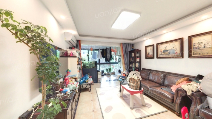 青春都市公寓二手房实景图