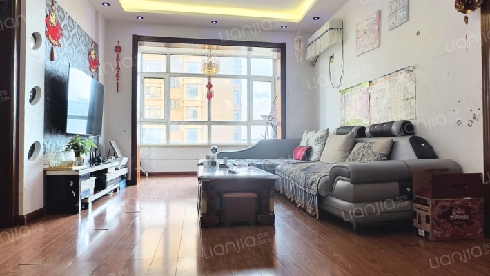 阿城上京广场商住小区二手房实景图