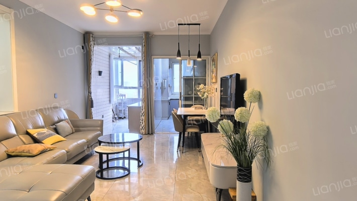 华泰郡景 2室2厅 南 北-客厅
