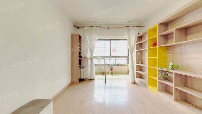 万科城紫兰苑二手房实景图