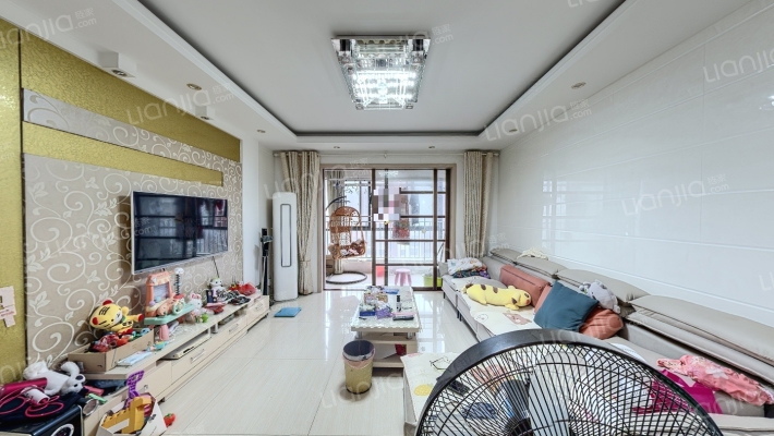 水岸佳苑B区二手房实景图