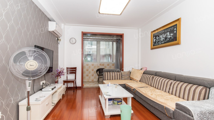 凰嘉花苑二手房实景图