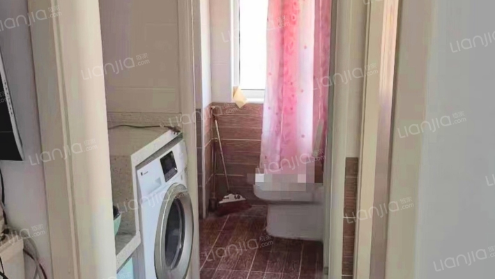 正规一居室户型方正没遮挡采光好，小区环境好-卫生间