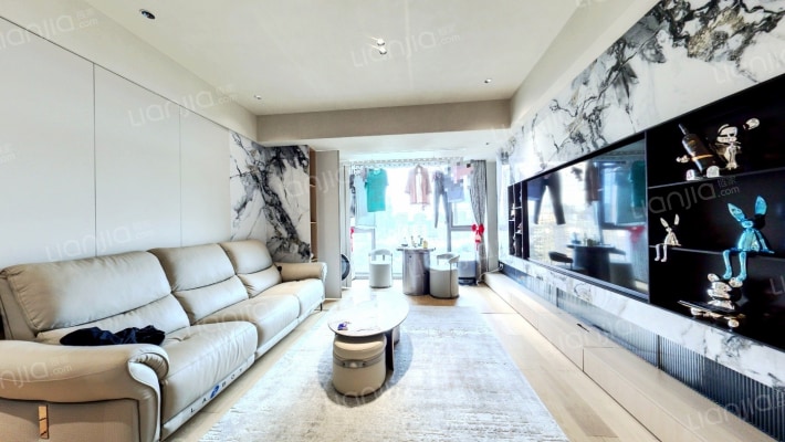 深业鹤塘岭花园二手房实景图