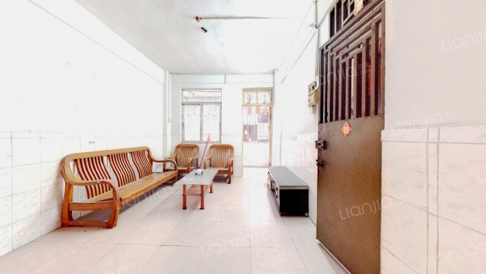 雅图花园二手房实景图