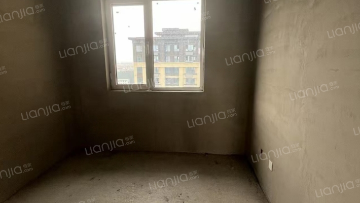 钻石商圈  838车站  紫悦华庭一期的 好楼层  三居室-卧室C