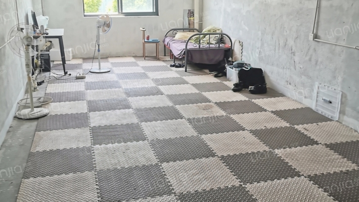 万都商业中心二手房实景图