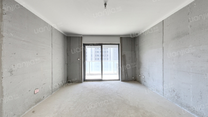 融创滨江壹号二手房实景图