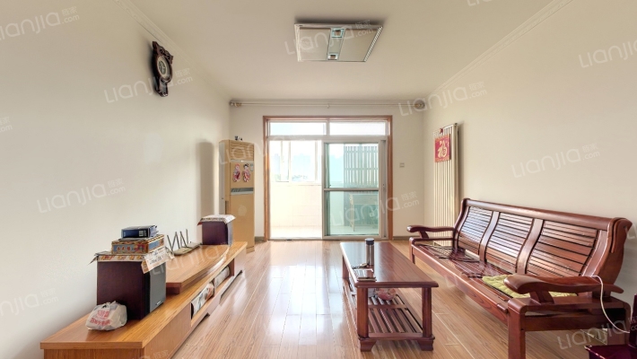 湖畔家园二手房实景图