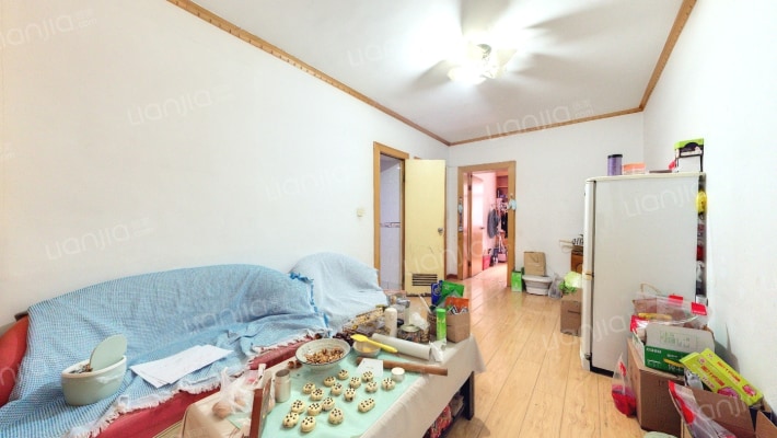 红缨路150号二手房实景图