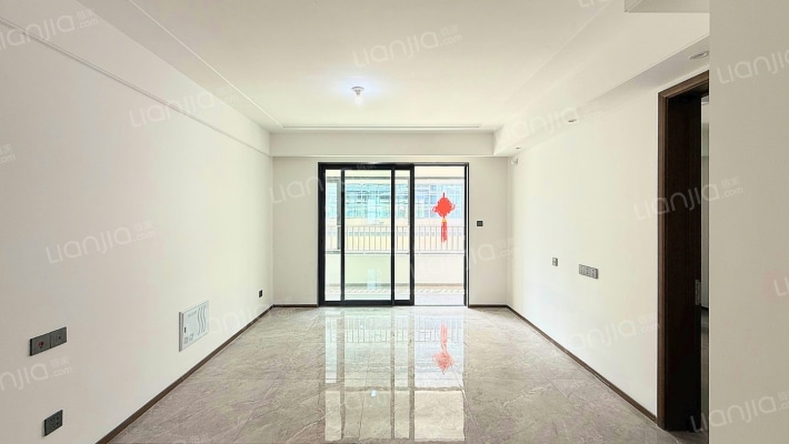 文创港宝龙城二手房实景图