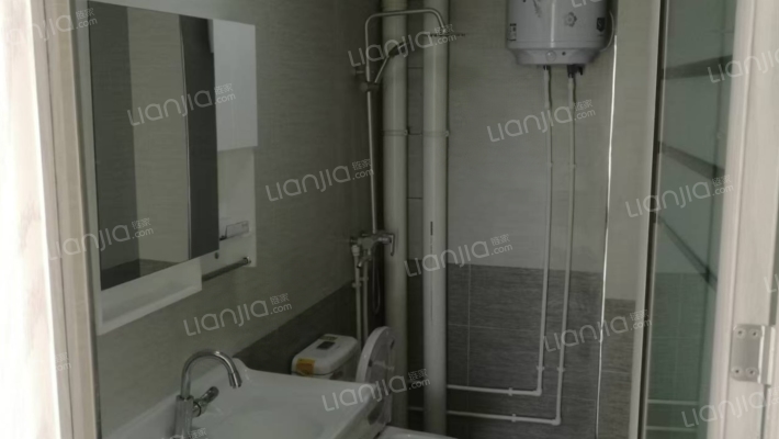 水岸花城，好房源，环境好，交通便利。-卫生间