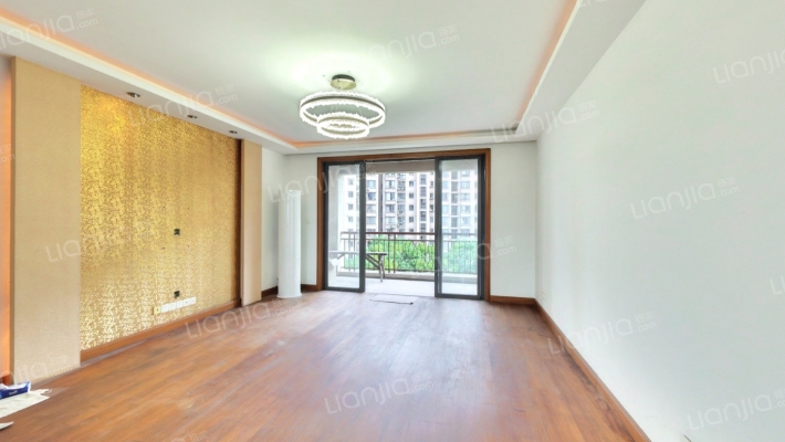 长宁馥邦苑二手房实景图