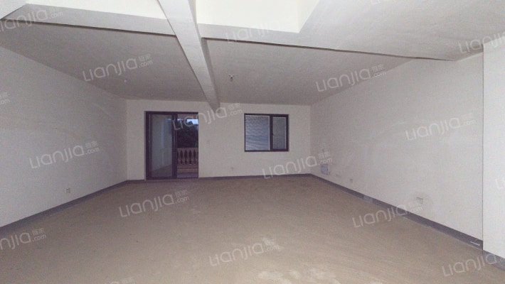 御龙湾花园二区二手房实景图