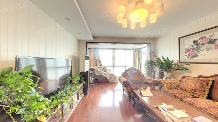 启秀花园二手房实景图