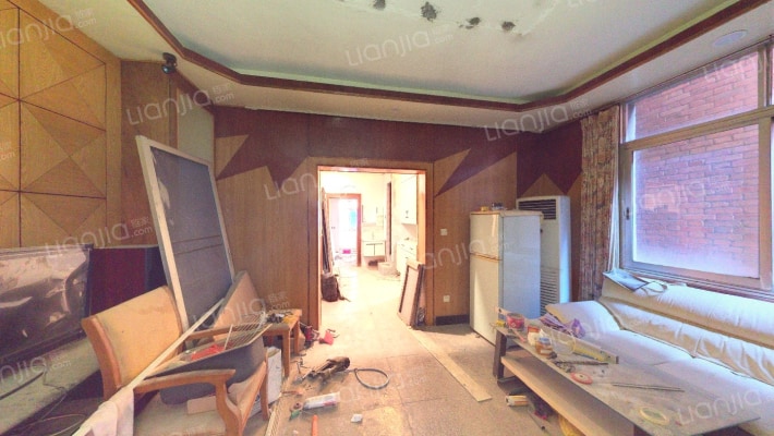 育新路平安小区二手房实景图