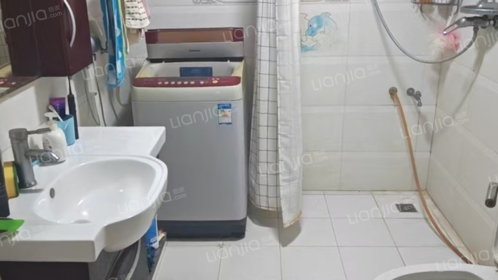 南北通透大两居 自住装修 电梯洋房-卫生间