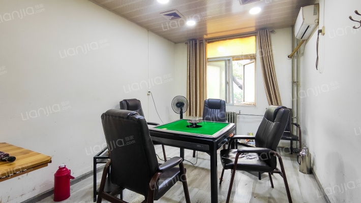 国防办宿舍二手房实景图