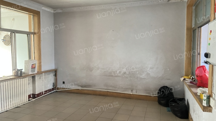 石化宿舍二手房实景图