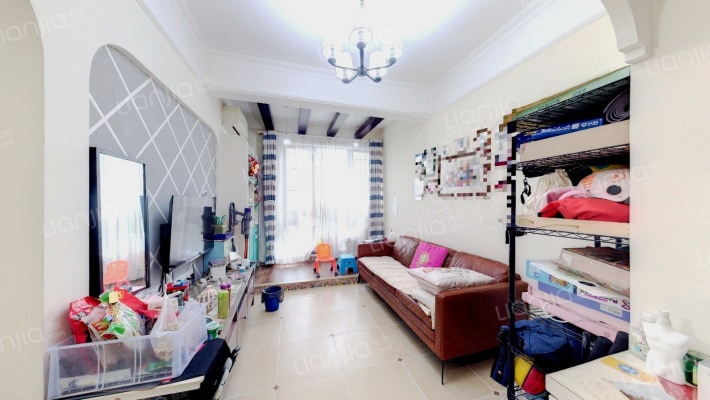 十二橡树庄园一期二手房实景图