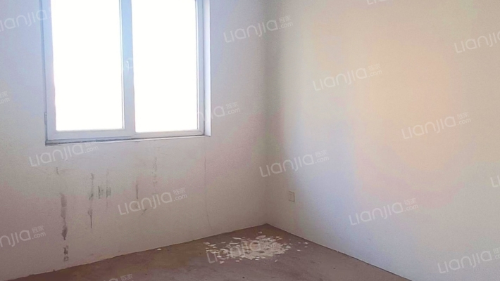 德信公园旁大两居，设施配套齐全。-卧室B