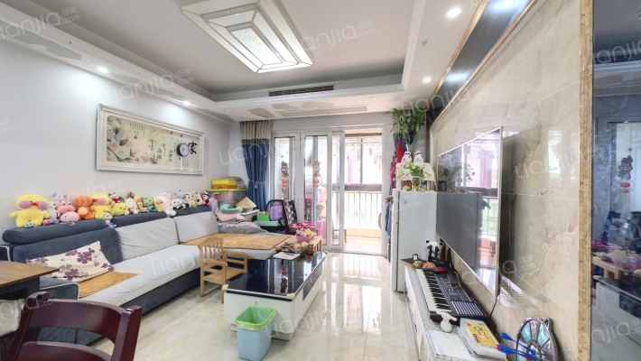 银亿东城第十一街区二手房实景图